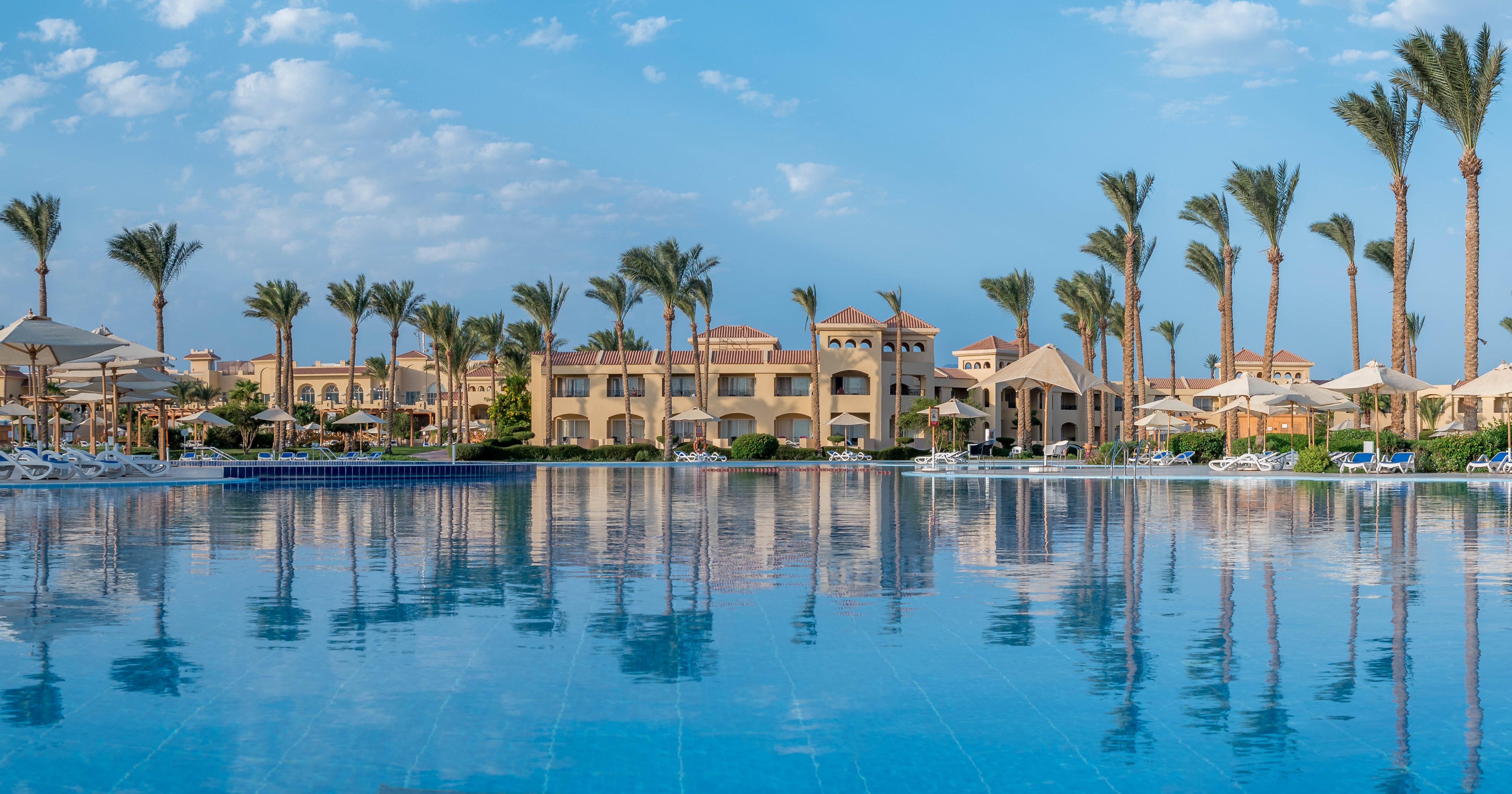 Cleopatra Luxury Beach Resort Makadi Bay - Adults Only 후르가다 외부 사진
