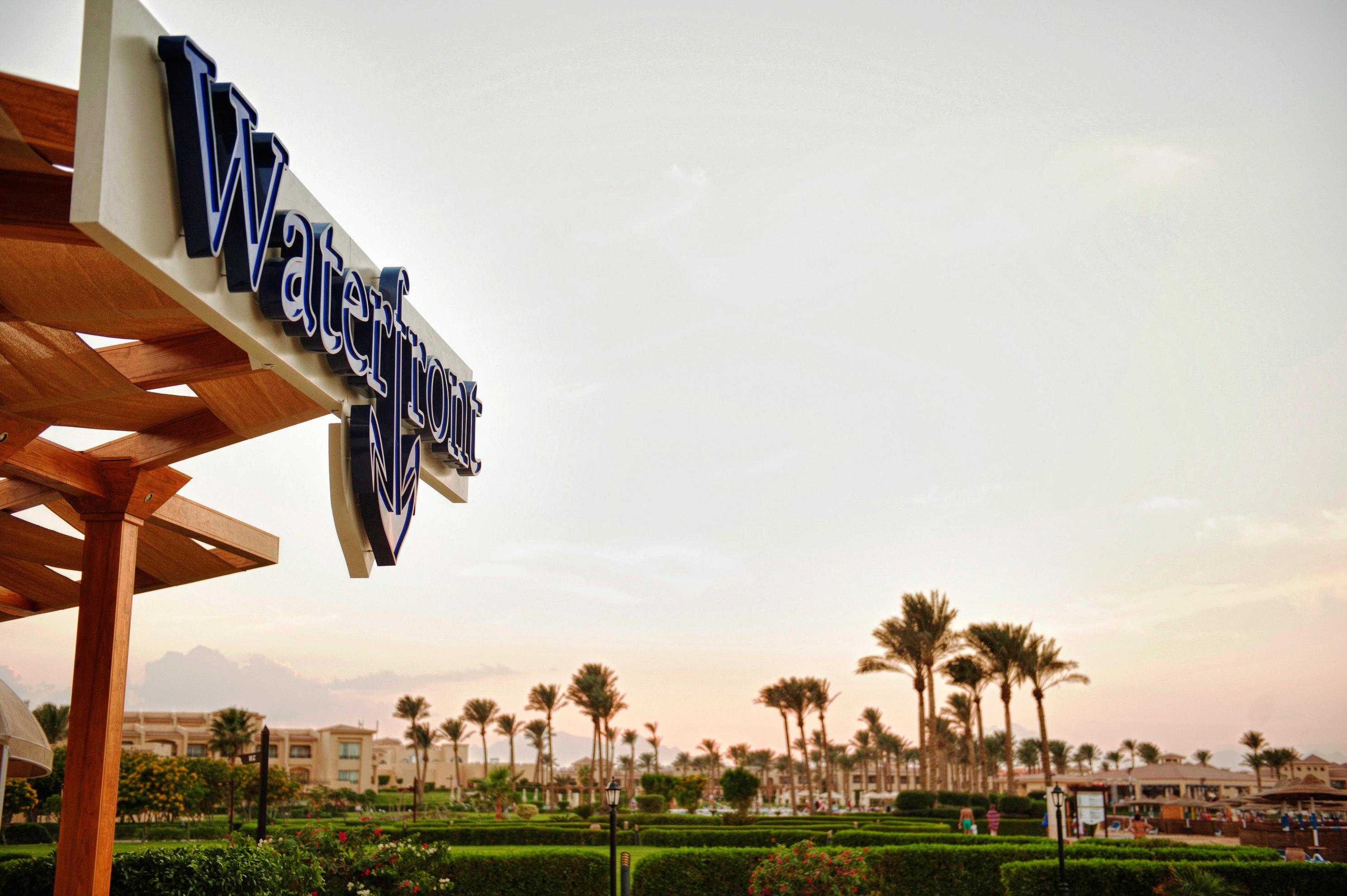Cleopatra Luxury Beach Resort Makadi Bay - Adults Only 후르가다 외부 사진