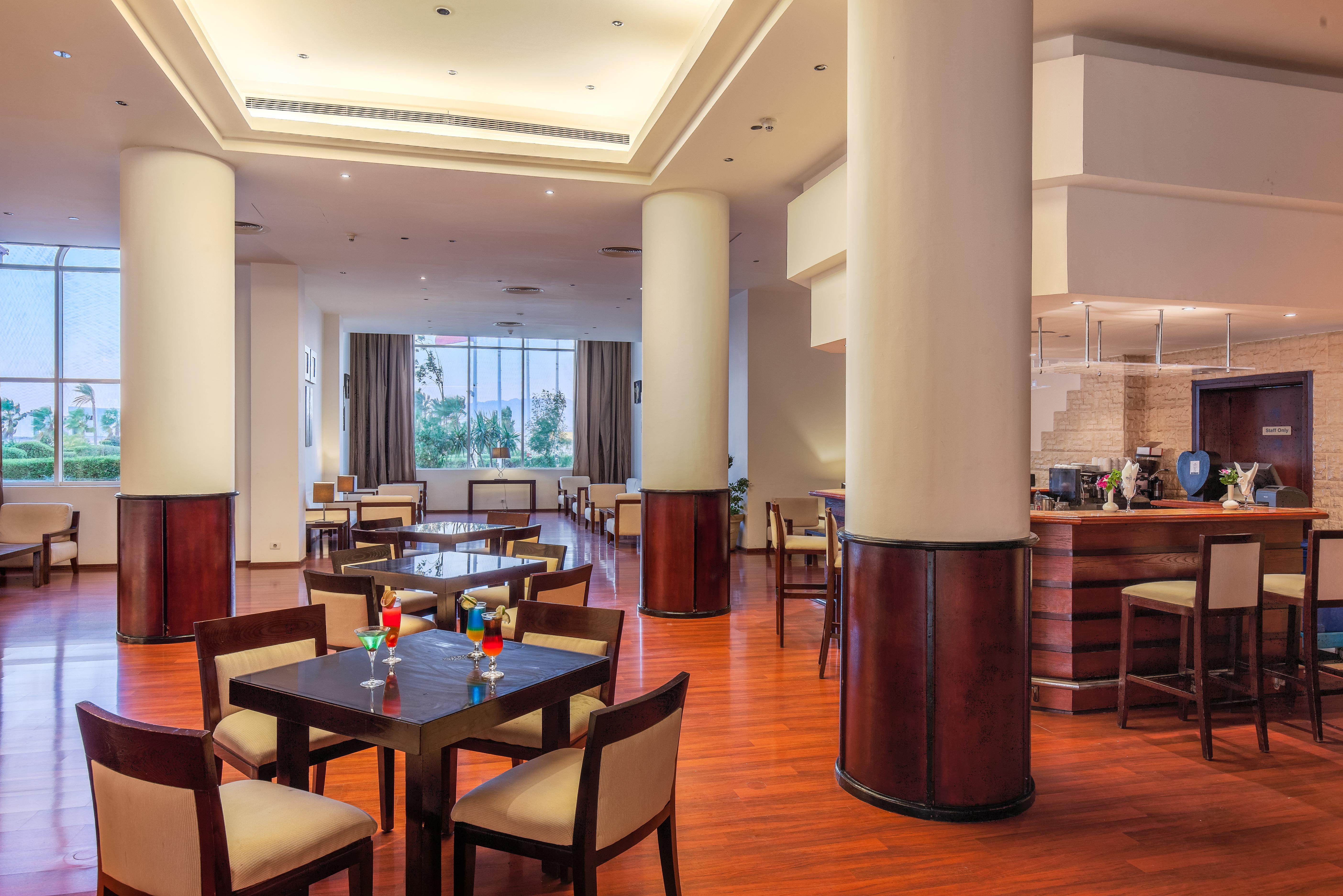 Cleopatra Luxury Beach Resort Makadi Bay - Adults Only 후르가다 외부 사진