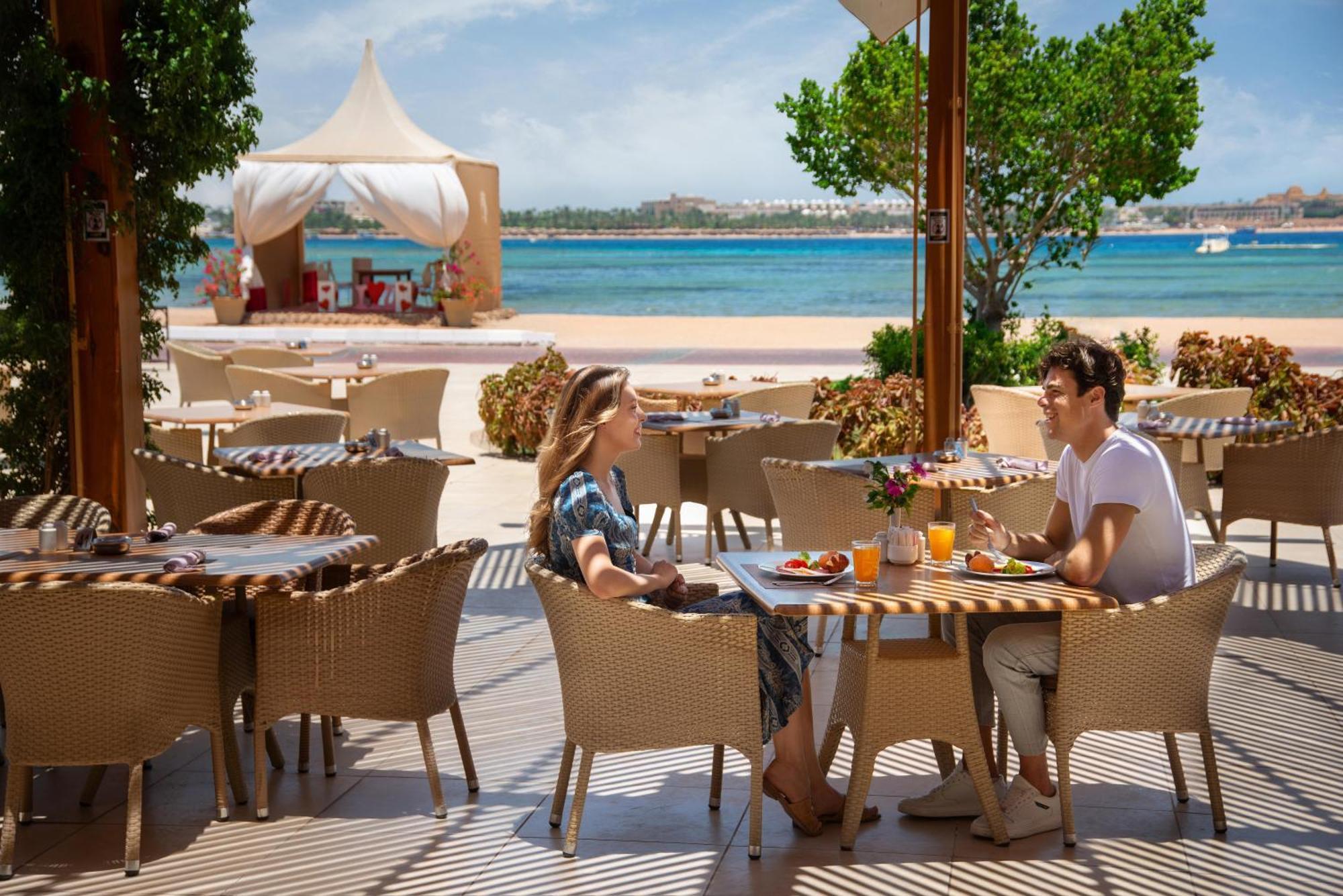 Cleopatra Luxury Beach Resort Makadi Bay - Adults Only 후르가다 외부 사진